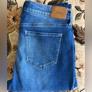 Level 99 Women's Flare Jeans in Medium Blue Denim